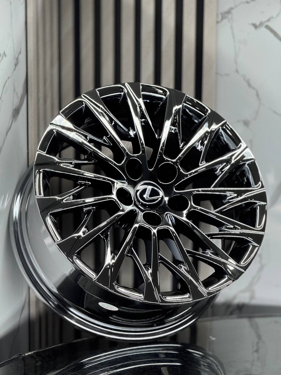 Top Grade Lexus H3103F 7.5x17/5x114.3 D60.1 ET35 4 диска хром