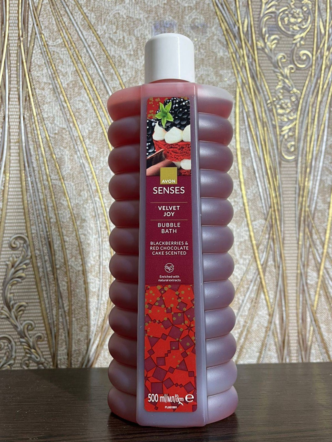 Avon Senses Blackberries and Red Chocolate Cake Scented пена для ванны 500 мл