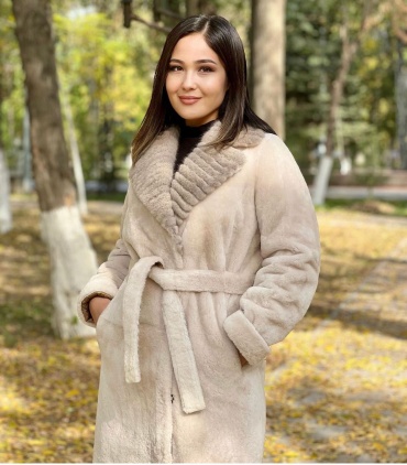 Шуба Renata Collection бежевый