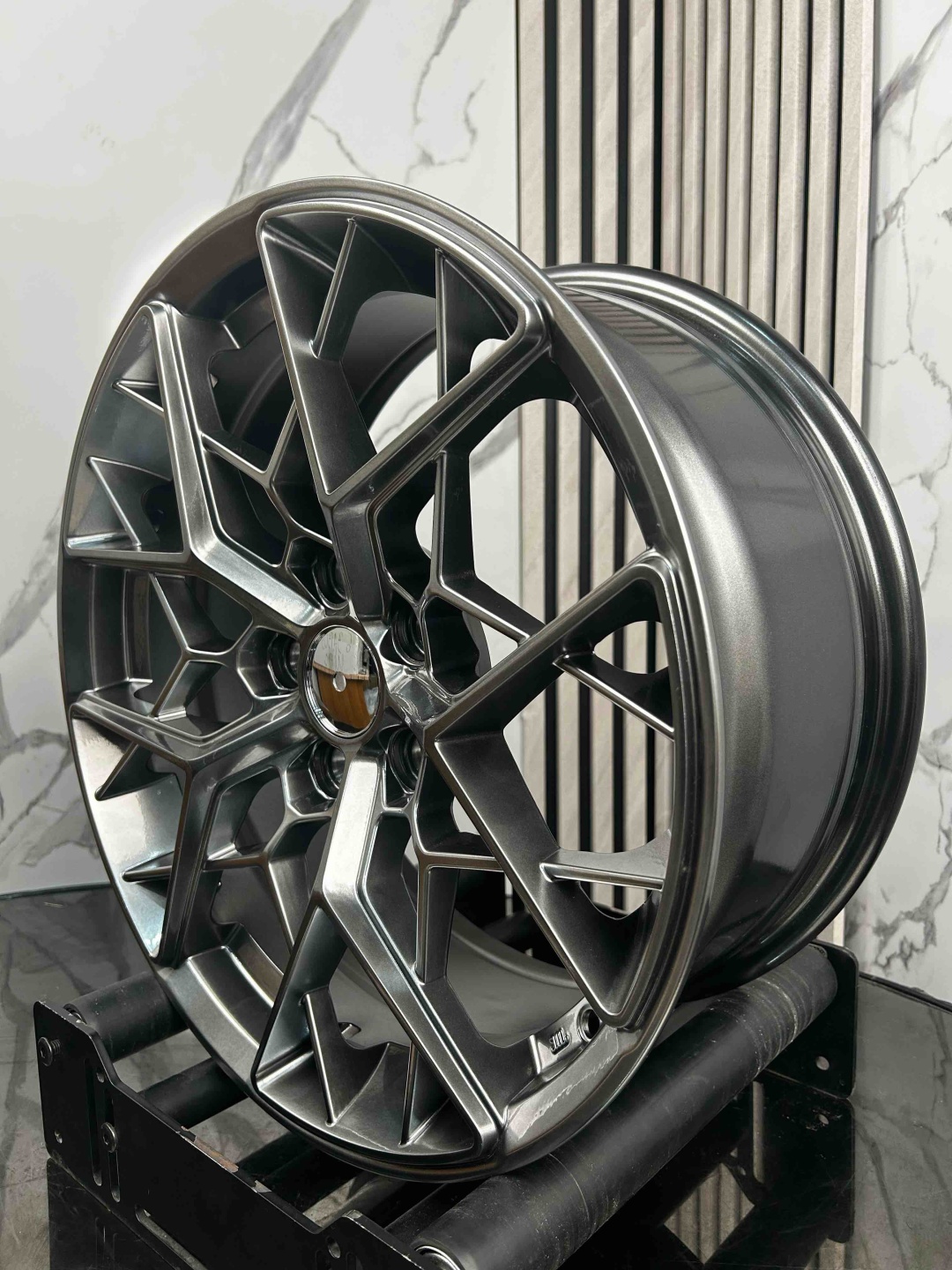 Top Grade EXPG5794 7.5x17/5x114.3 D73.1 ET35 4 диска графит