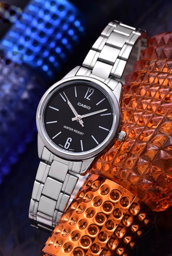 Кварцевые CASIO LTP-V005D-1BUDF нержавеющая сталь
