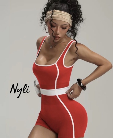 Спортивный костюм Nyli красный