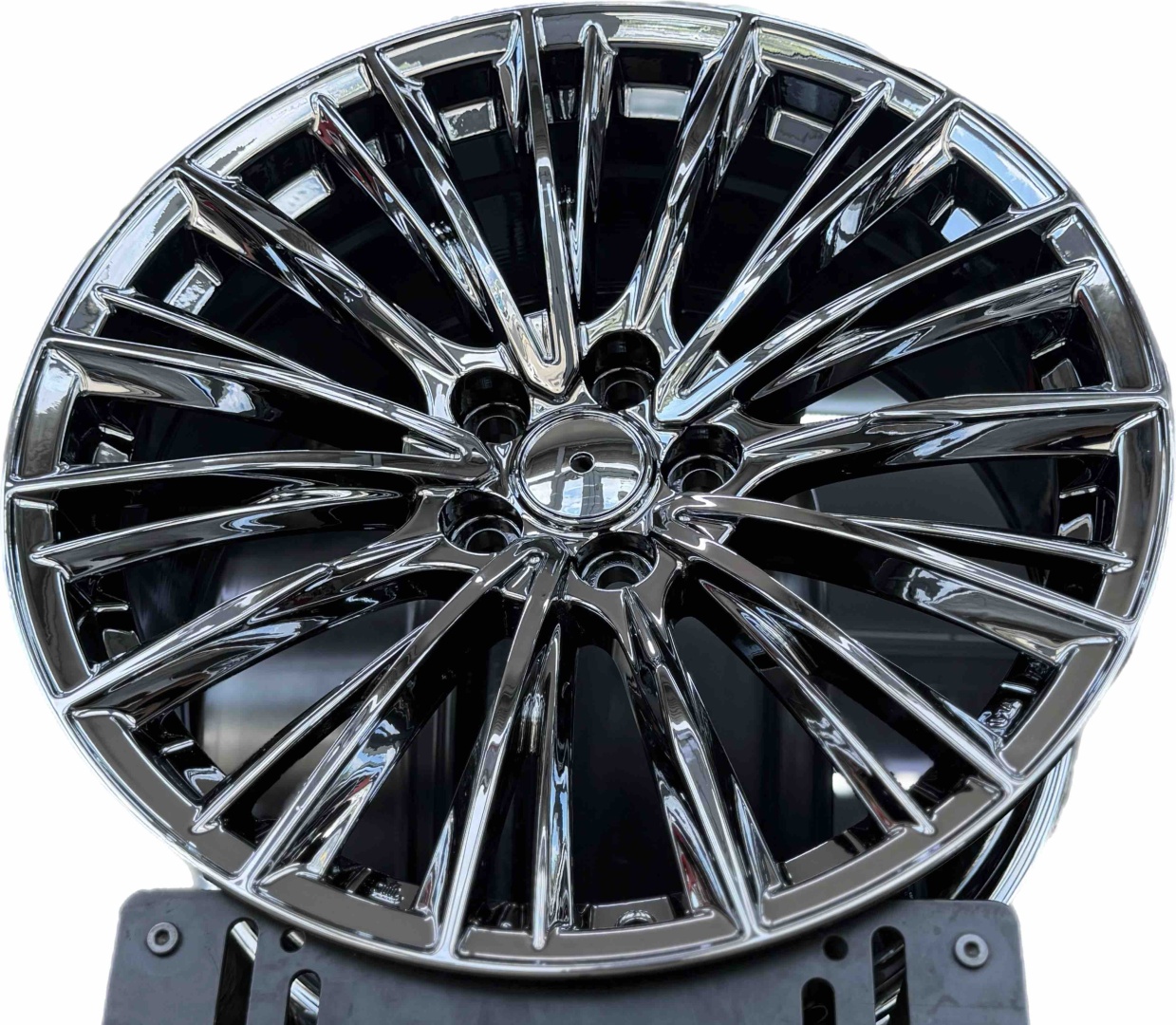 RNO 3101 8.5x19/5x114.3 D60.1 ET35 4 диска хром