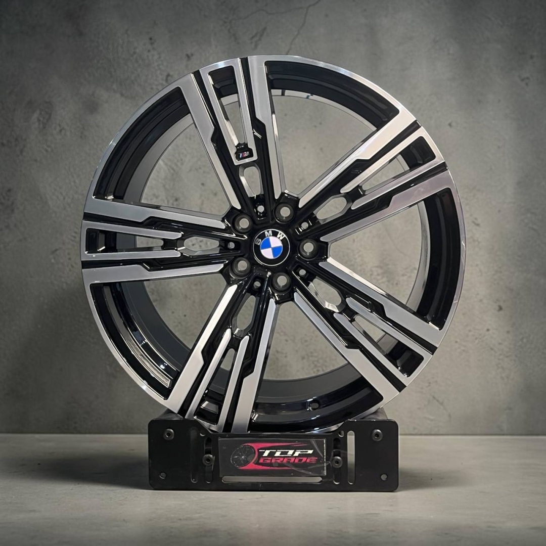 Top Grade BMW T/G AXM 1000 8.5/9.5x20/5x112 D72.6 ET28 4 диска серебристый, черный