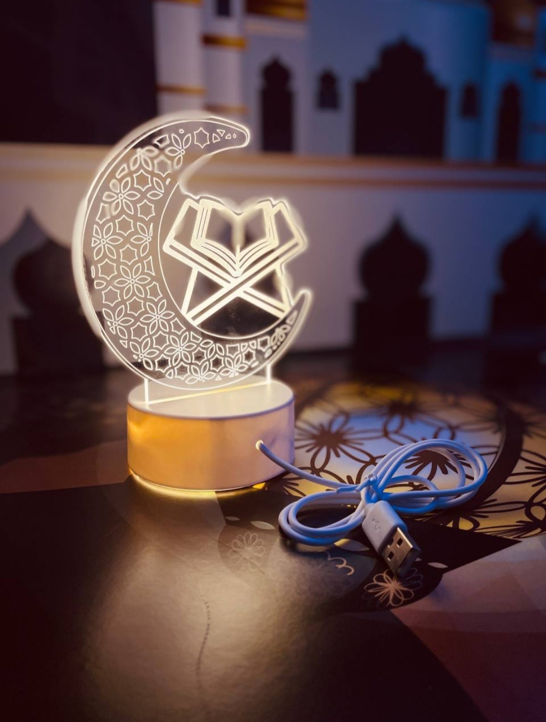 Декоративный светильник настольный 3D светильник-ночник LED, теплый белый