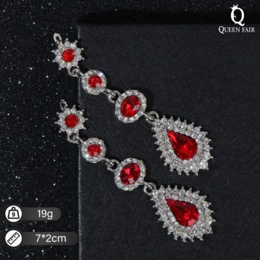 Серьги Queen fair бижутерный сплав, стекло, стразы