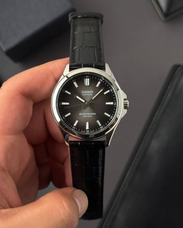 Кварцевые CASIO MTS-RS100L-1A нержавеющая сталь