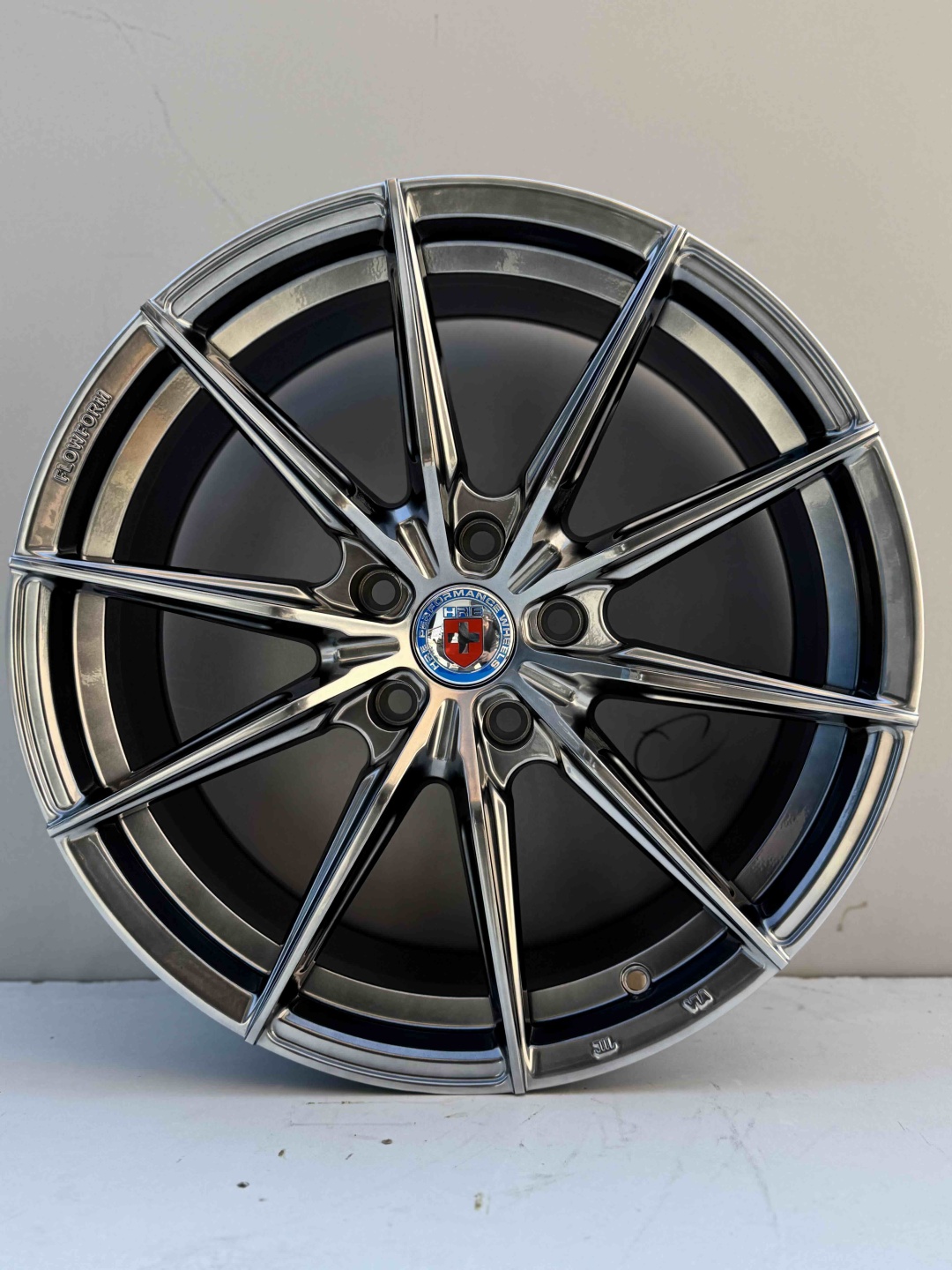Top Grade h3408f 9x18/5x114.3 D73.1 ET38 4 диска графит