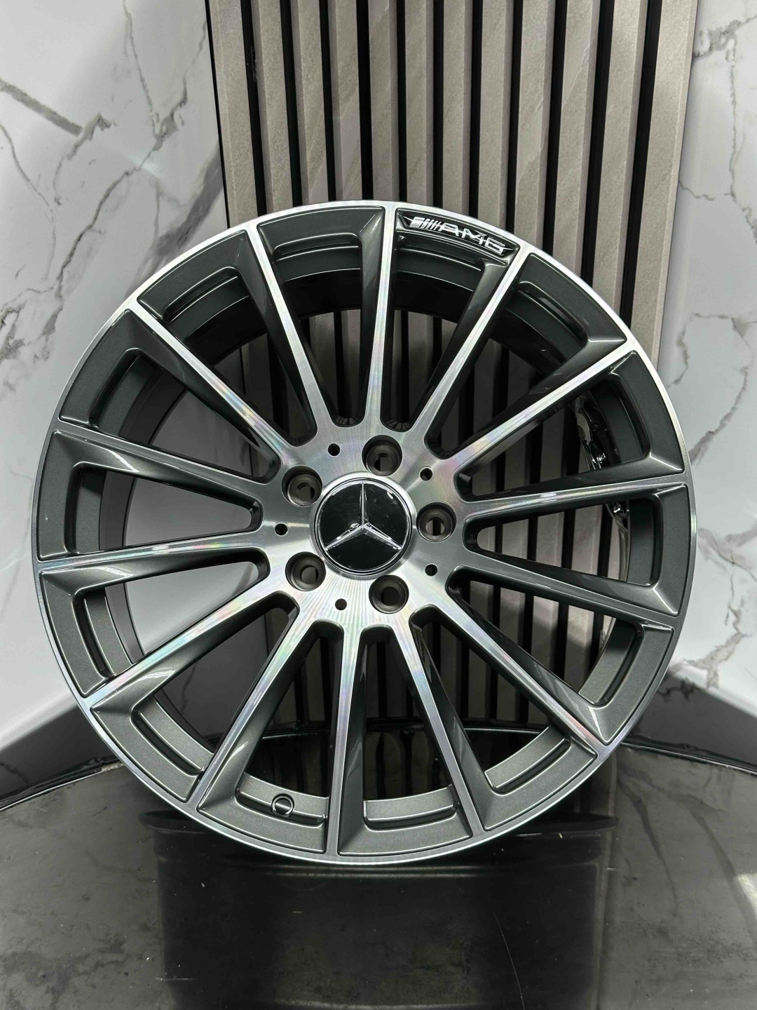 Mercedes-Benz h3061f 8/9x18/5x112 D66.5 ET35.42 4 диска серебристый, графит