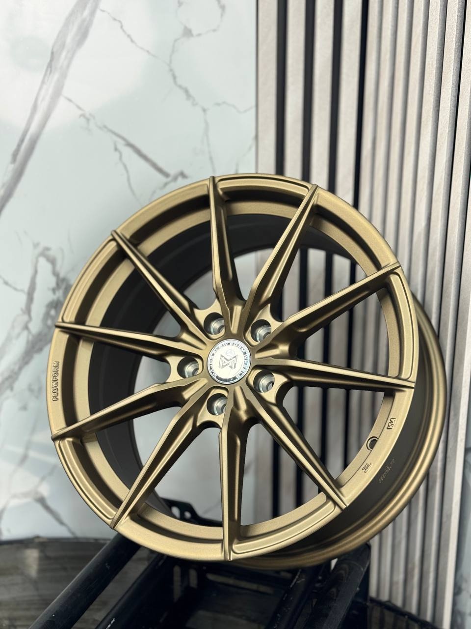 Top Grade Vossen H3408F 7.5x17/5x114.3 D73.1 ET35 4 диска бронзовый матовый