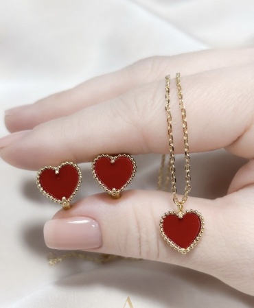 Arshat Jewels титан, пластик