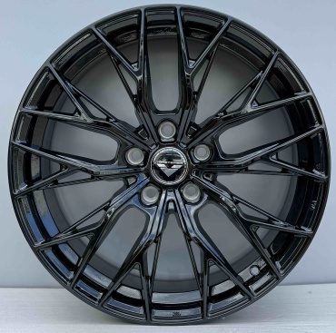 RNO 3243 7.5x17/5x114.3 D73.1 ET35 4 диска черный