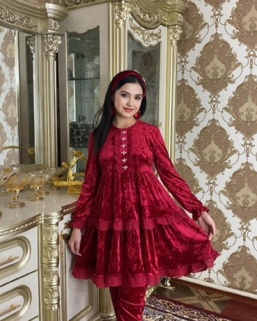 Велюровый халат Exclusive model красный