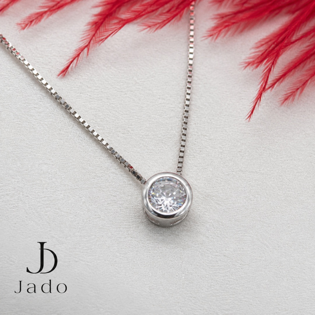 Колье Jado Jewellery 290503 длина 45 см вес 2.39 г серебро, цирконий