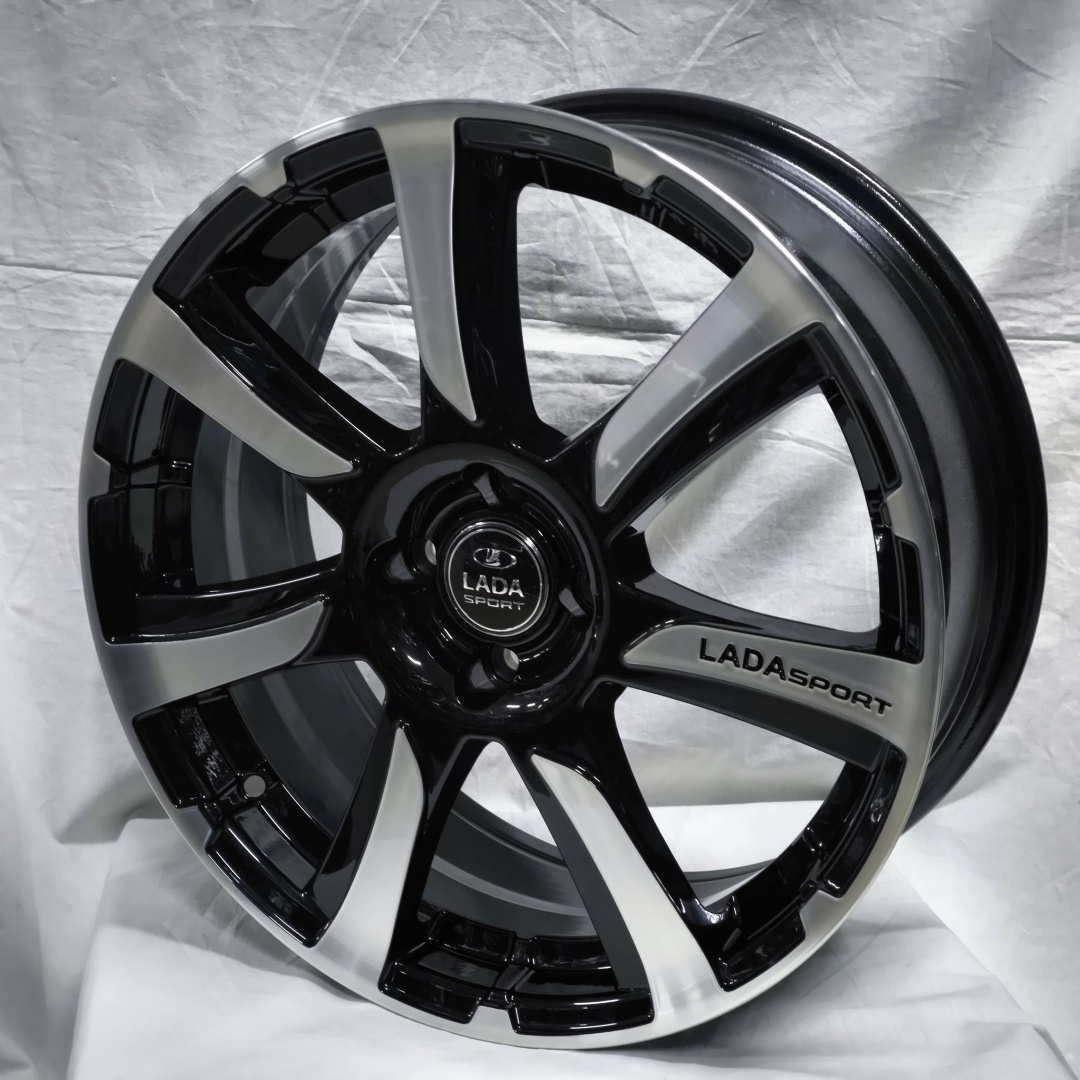 Luistone 335 7x17/4x98 D58.6 ET33 4 диска черный, серебристый
