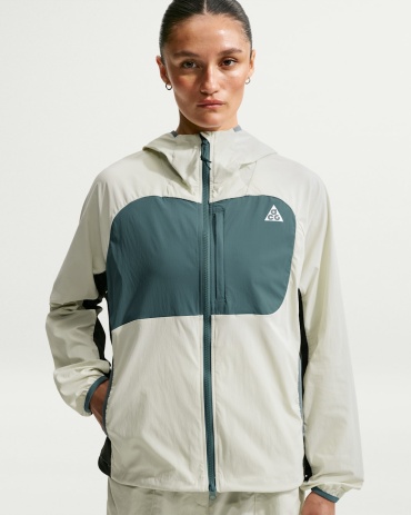 Ветровка Nike бежевый, зеленый
