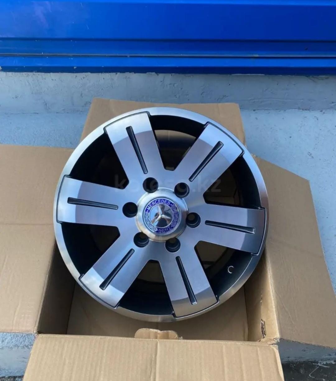 Rainbow Mercedes Sprinter 562HHH 7x16/6x130 D84.1 ET55 4 диска серый