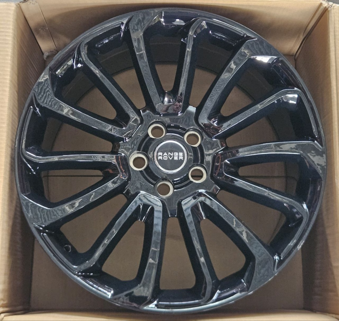Fonyee SM H701F 9.5x21/5x120 D72.6 ET49 4 диска черный