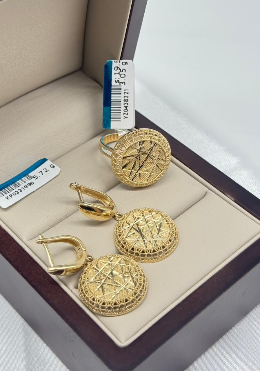 Italy Gold К572305195 вес 8.7 г золото, без вставок