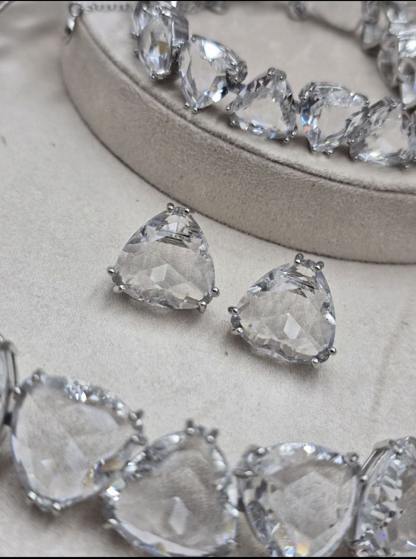 Бижутерный сплав, кристаллы Swarovski
