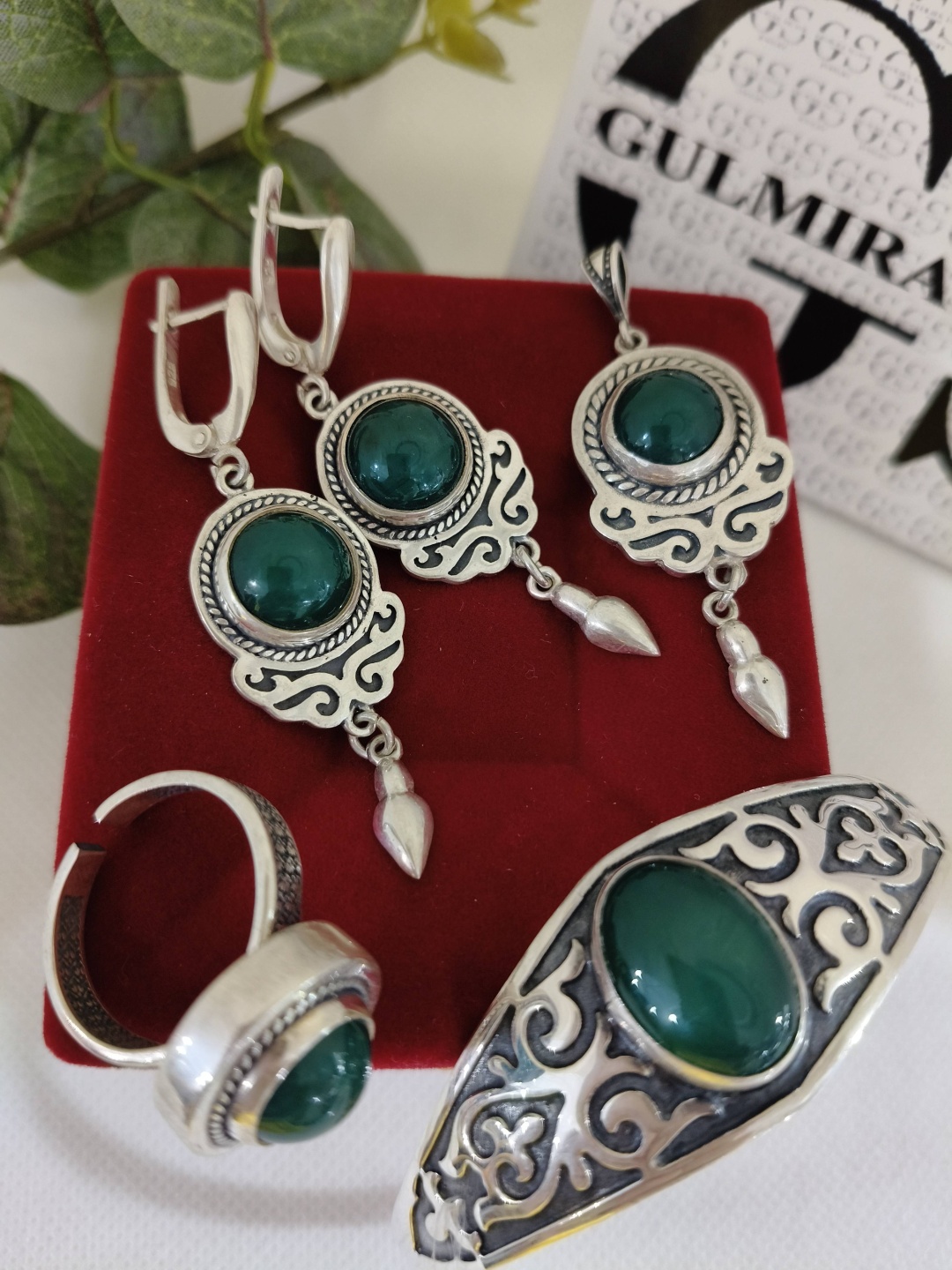 Gulmira Silver GSilver Ұлттық қолөнер Хризопраз вес 59.5 г серебро, хризопраз