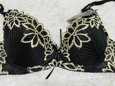 Бюстгальтер мягкая чашка MILANNI черный, золотистый
