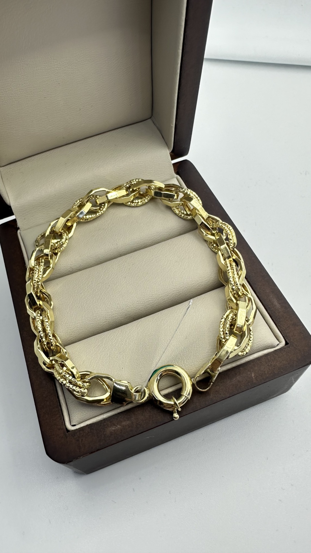 Leonardi 344566 длина 18.19 см, вес 7.98 г золото, плетение якорное
