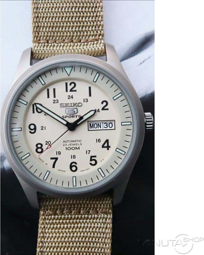 Механические Seiko 5 Sports SNZG07J1 нержавеющая сталь