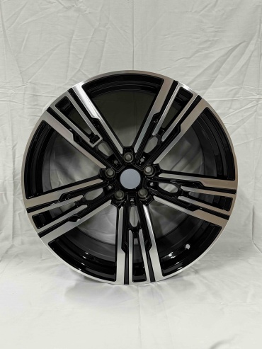 Auher IV230528-630 8.5/10x21/5x112 D66.6 ET28.35 4 диска черный, серебристый