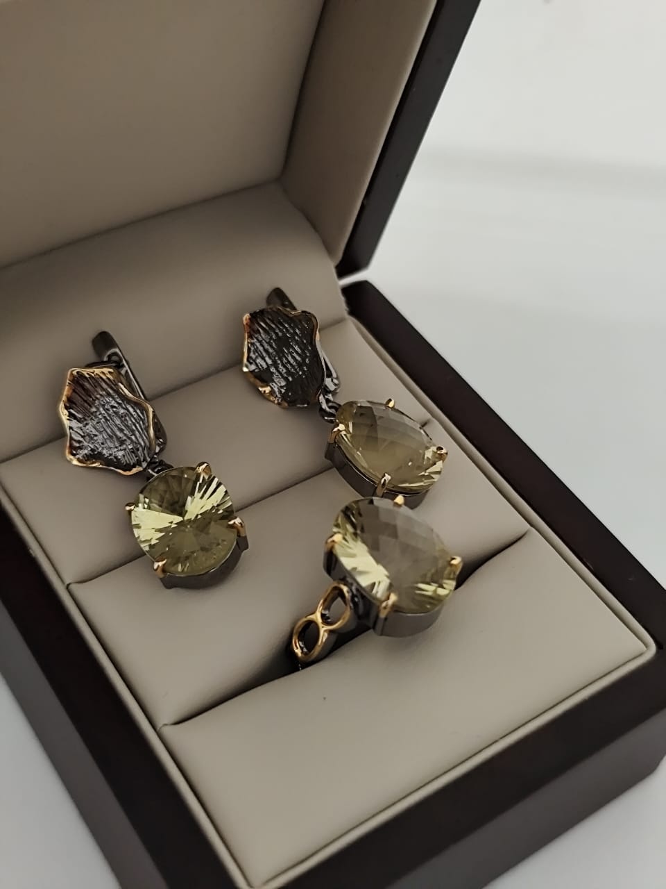 BUYS BRAND 257742638 вес 14.3 г серебро, цитрин