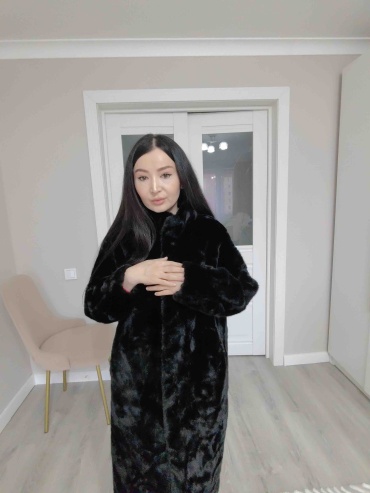 Пальто черный