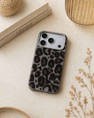 Чехол для Apple iPhone 17 Pro серый