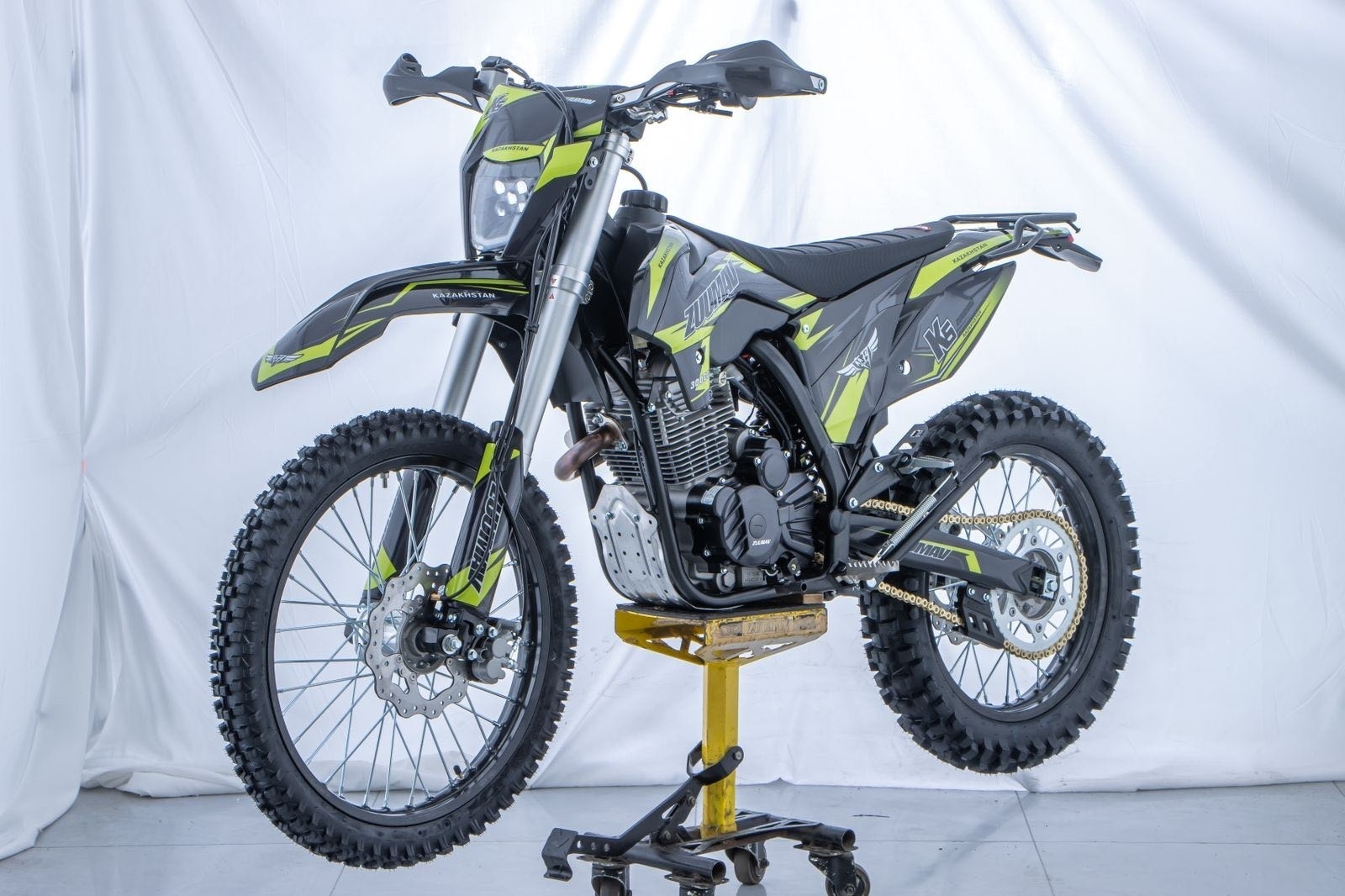 Мотоцикл ZUUMAV K5 CB300F зеленый, оранжевый