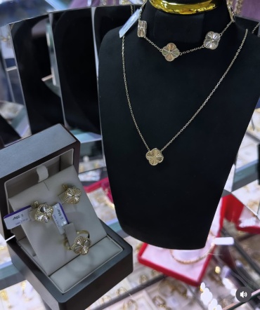 DARI GOLD 876532 вес 17 г золото, без вставок
