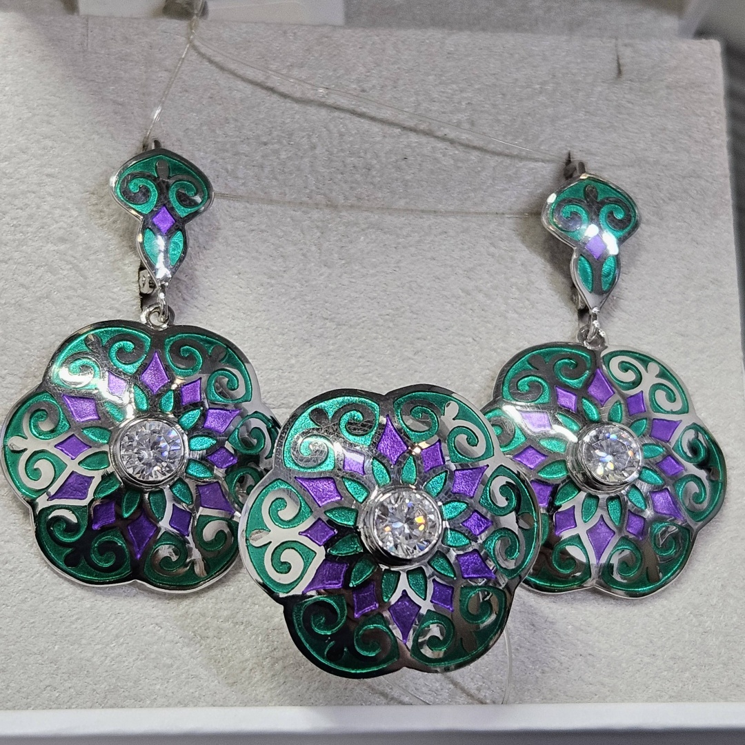 Gaukhar Jewelry СКФз-2544-01-1 вес 17.18 г серебро, фианит, эмаль
