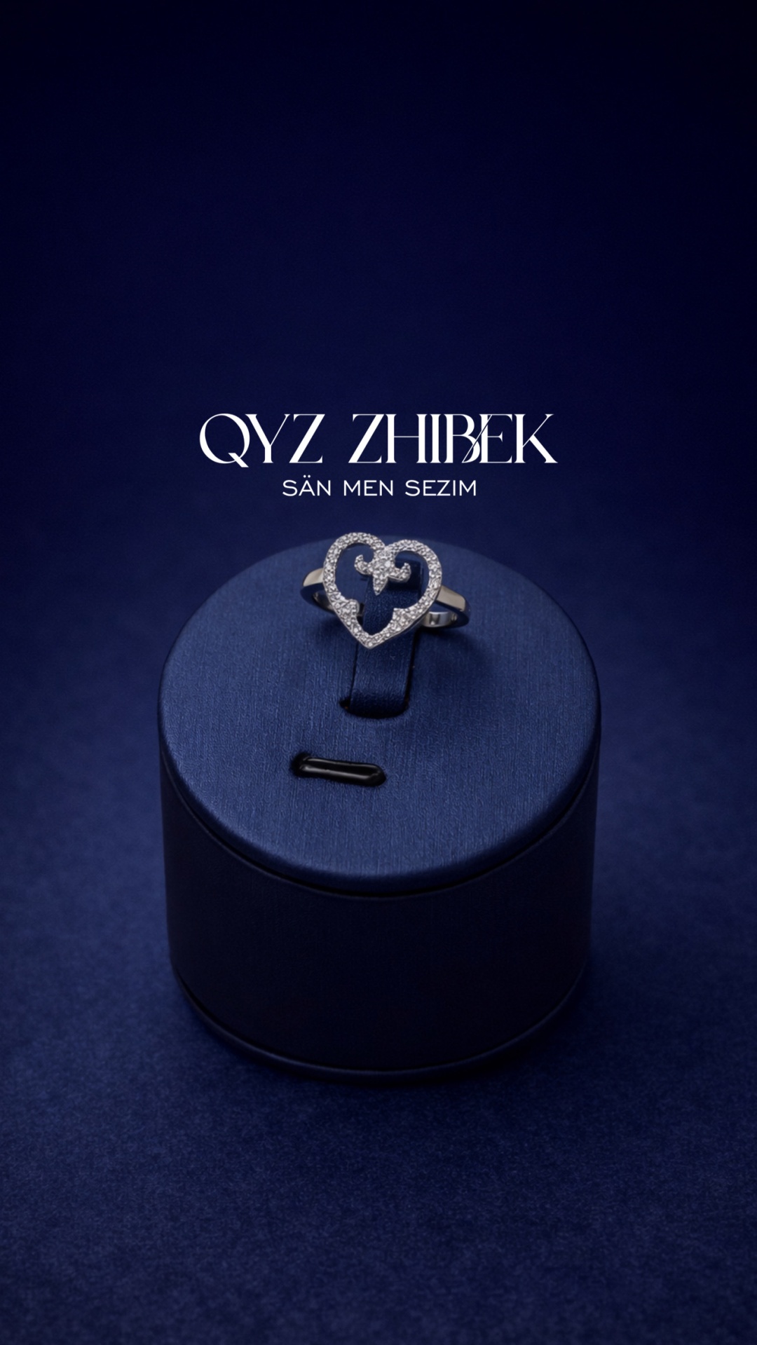 Кольцо Amber Famille QYZ0757 размер 17 ювелирный сплав, муассанит, серебристый