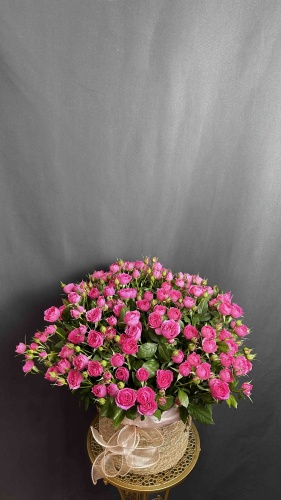 Bloomera Flowers композиция с открыткой кустовая роза 17 шт 45 см