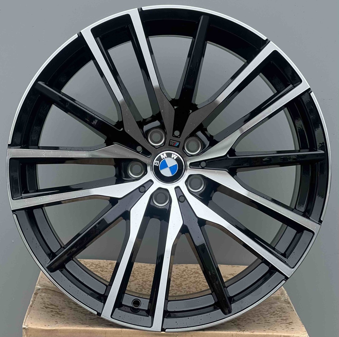 BYW 1473 9.5x21/5x112 D66.6 ET37 4 диска черный, серебристый