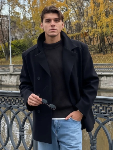 Пальто черный