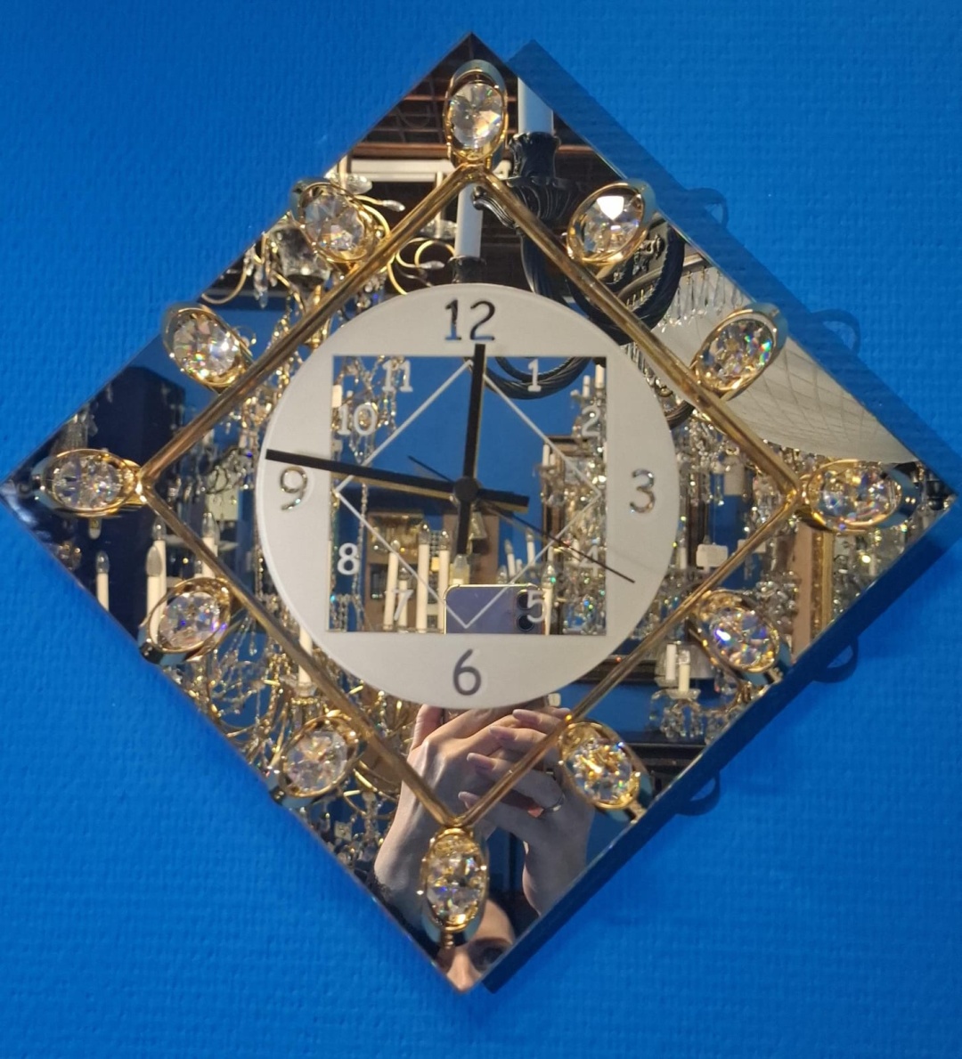 Часы кварцевые Orion WL 13K/WV45 gold, металл, стекло