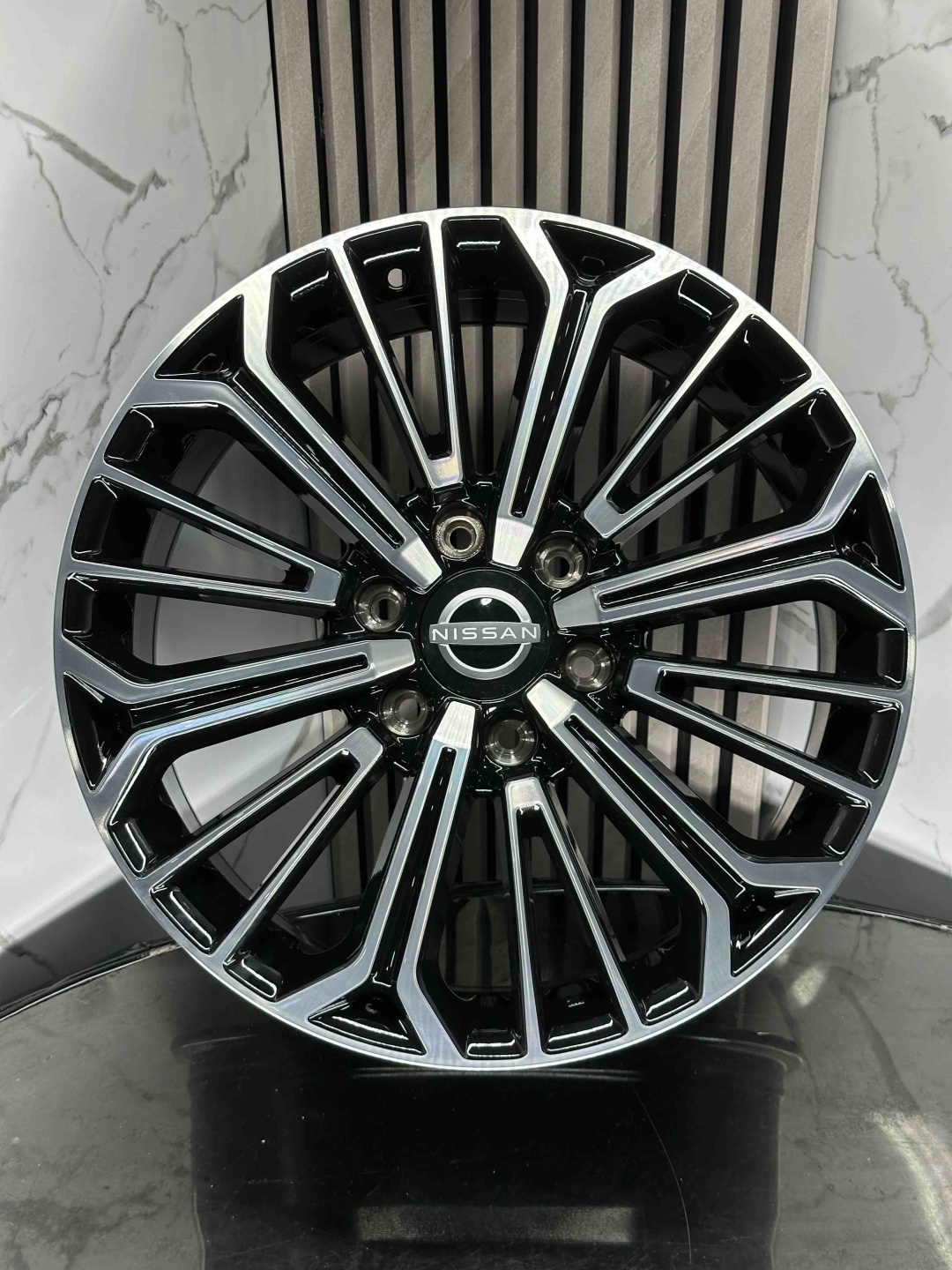 Top Grade h3296f 8.5x20/6x139.7 D78.1 ET45 4 диска черный, серебристый