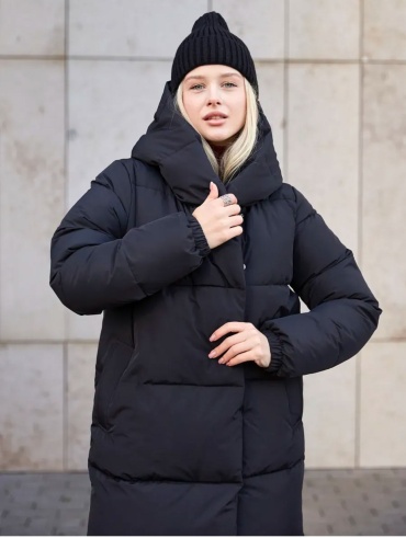 Пуховик черный