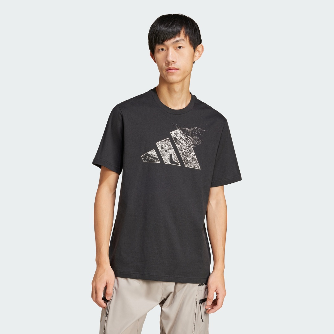 Футболка adidas черный
