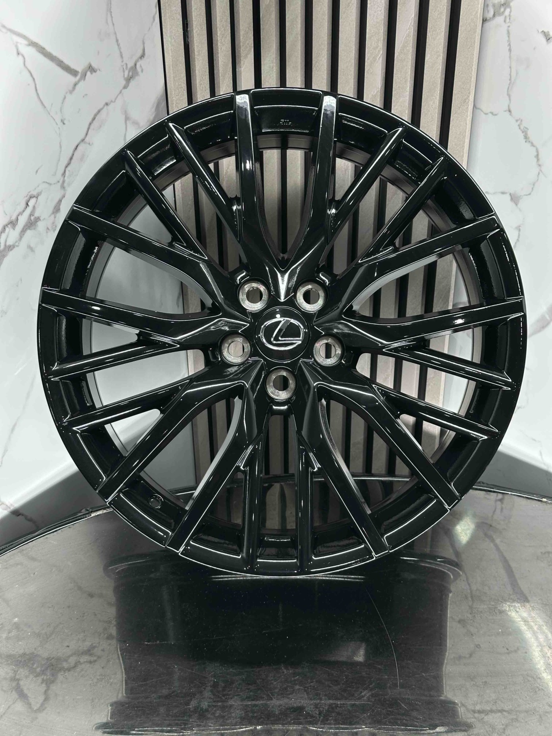Top Grade t/g 741f 8x18/5x114.3 D60.1 ET30 4 диска черный