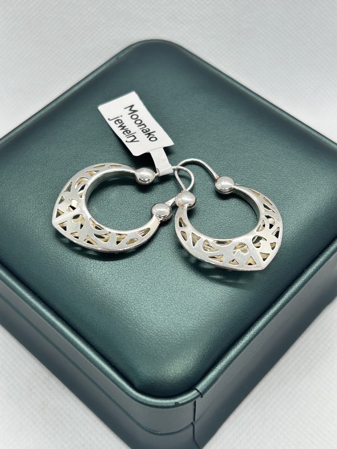 Конго Moonako Jewelry Moonako вес 7.2 г серебро, без вставок