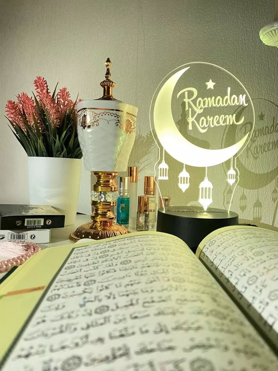 Декоративный светильник в USB разъем Ночник Рамадан Карим Ramadan Kareem, белый