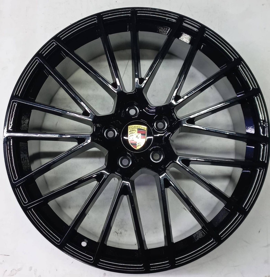 Porsche 1931 10/11.5x22/5x130 D71.6 ET48.61 4 диска черный