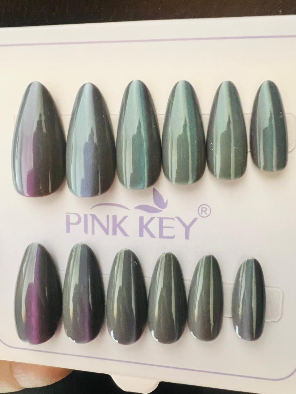Pink Key накладные ногти Cat Eyes PK2412-2 Тон 12: глубокий серо-зелёный с металлическим бирюзовым отблеском 12 шт