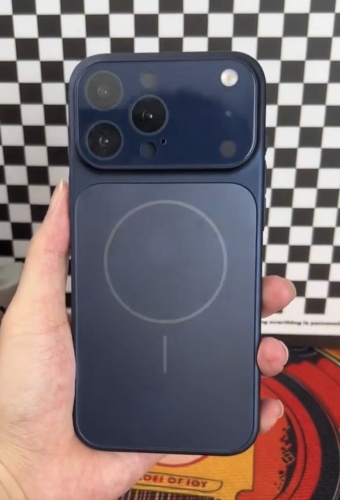 Чехол Fashion Case для Apple iPhone 16 Pro темно-синий