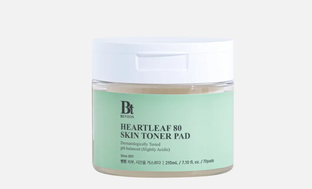 BENTON тонер Heartleaf 80 Skin Toner Pad 210 мл